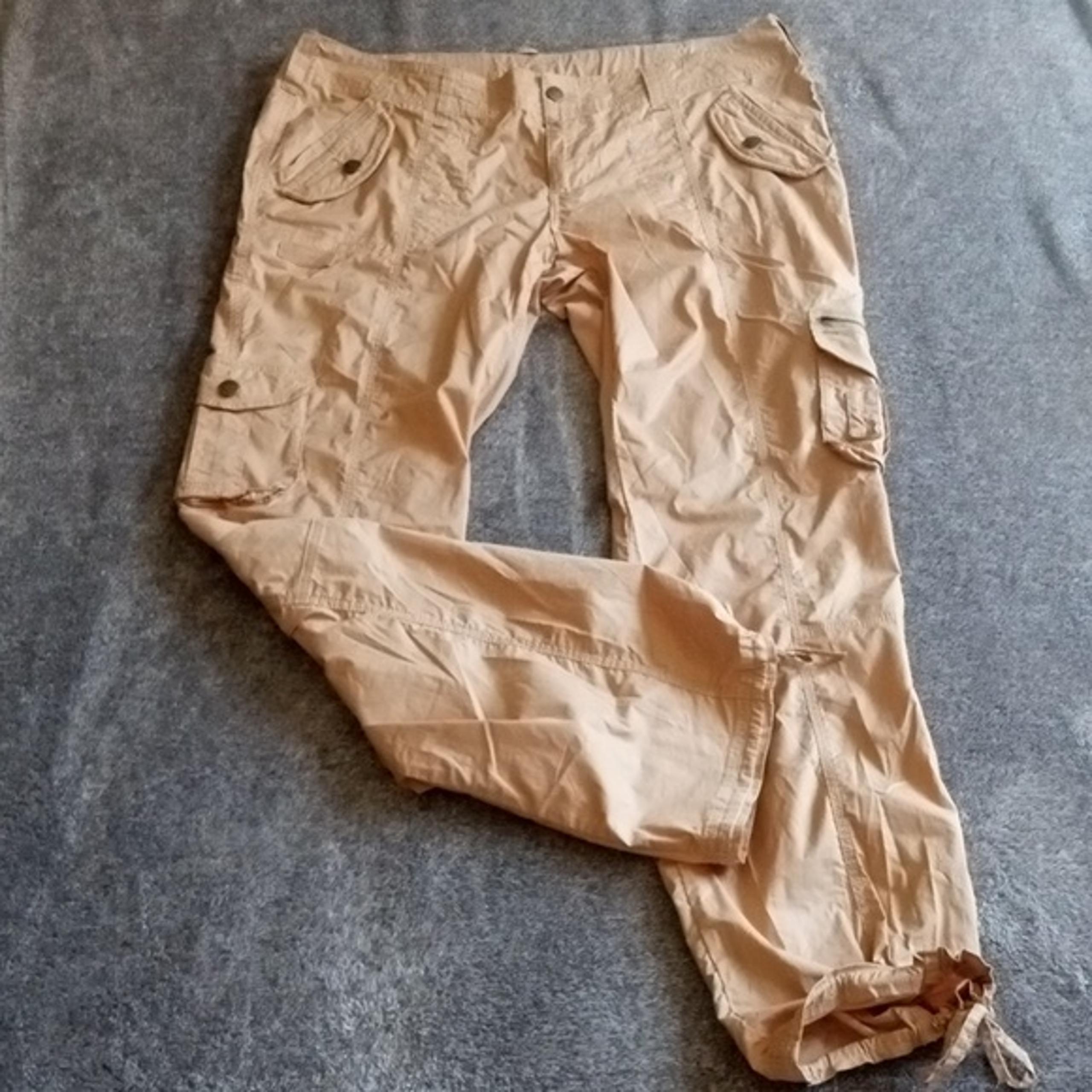 Boston Proper cargo pants in lattice beige