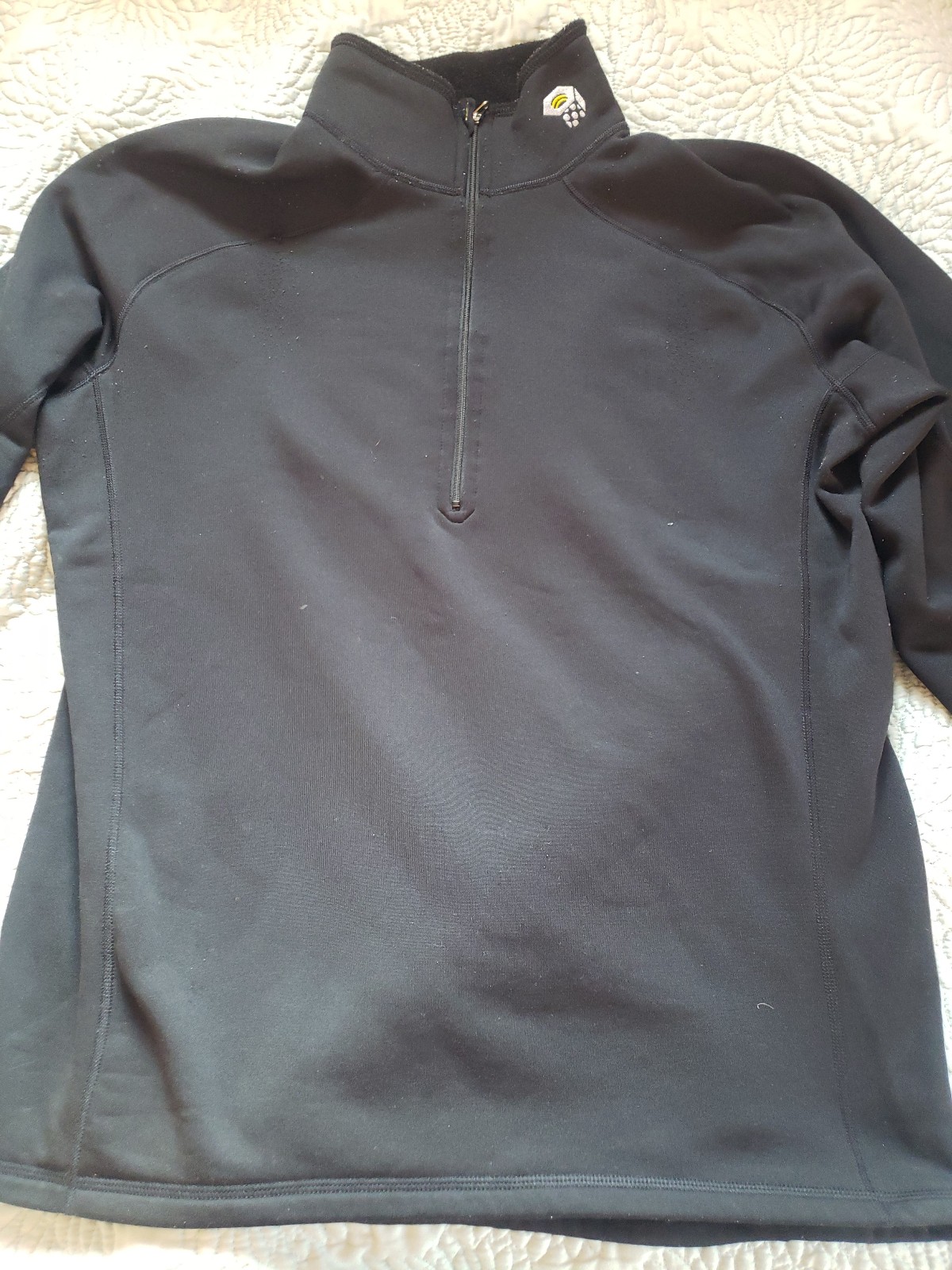 Mountain Hardware heavy weight base layer