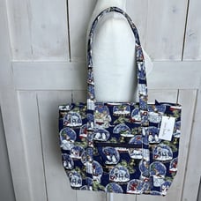 NWT Vera Bradley Small Vera Tote in Snow Globe Animals Navy NWT Christmas Winter
