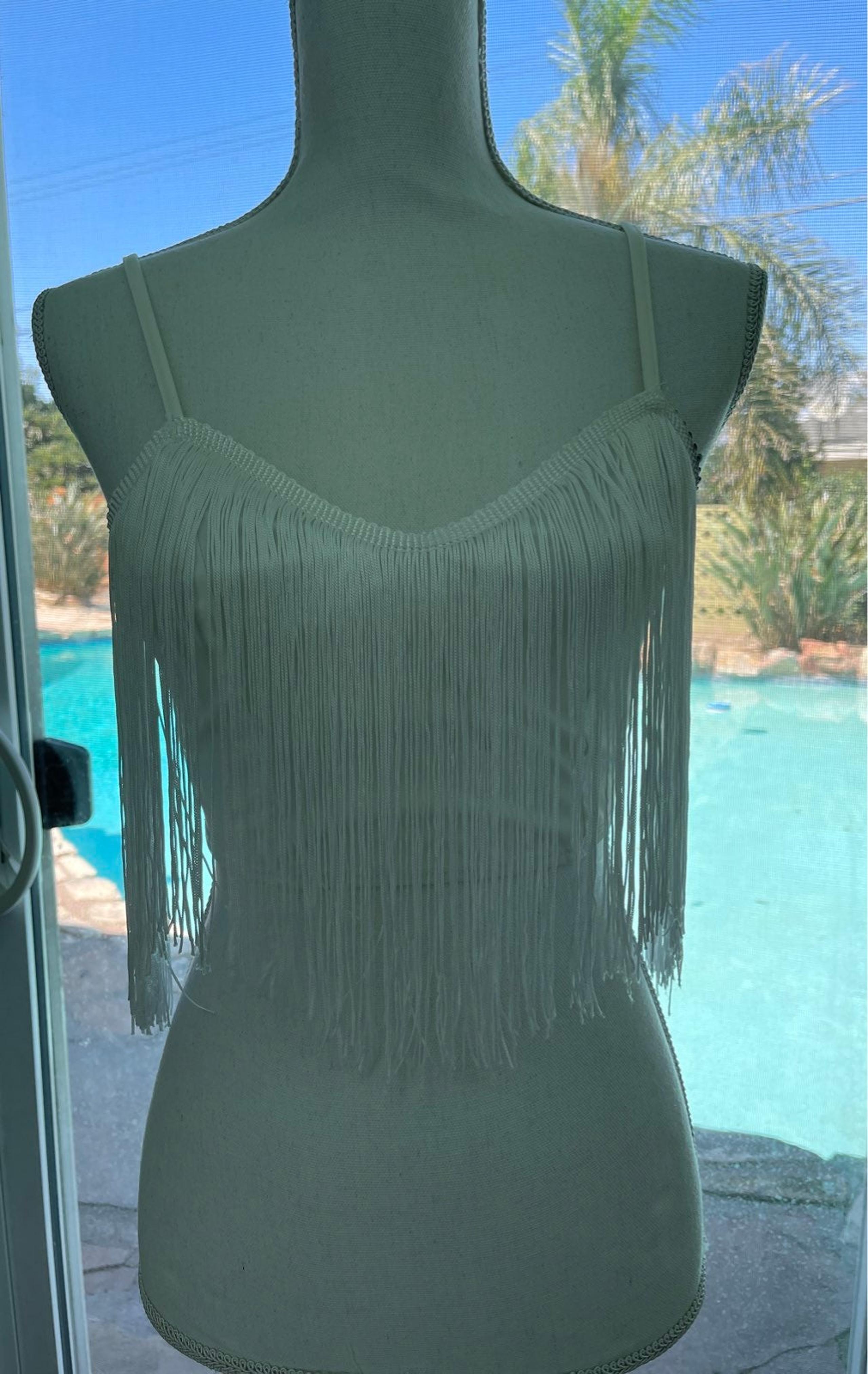 White tassle crop top size 2