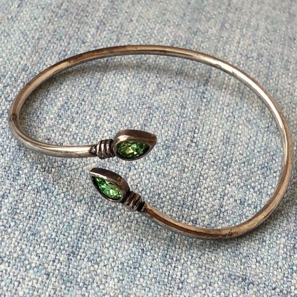 Stylized snake head sterling bracelet