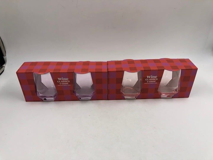 Bright Star 10.82oz Boxed Pink Dimond Shaped Wine Glass Set for 4 AA02B27022