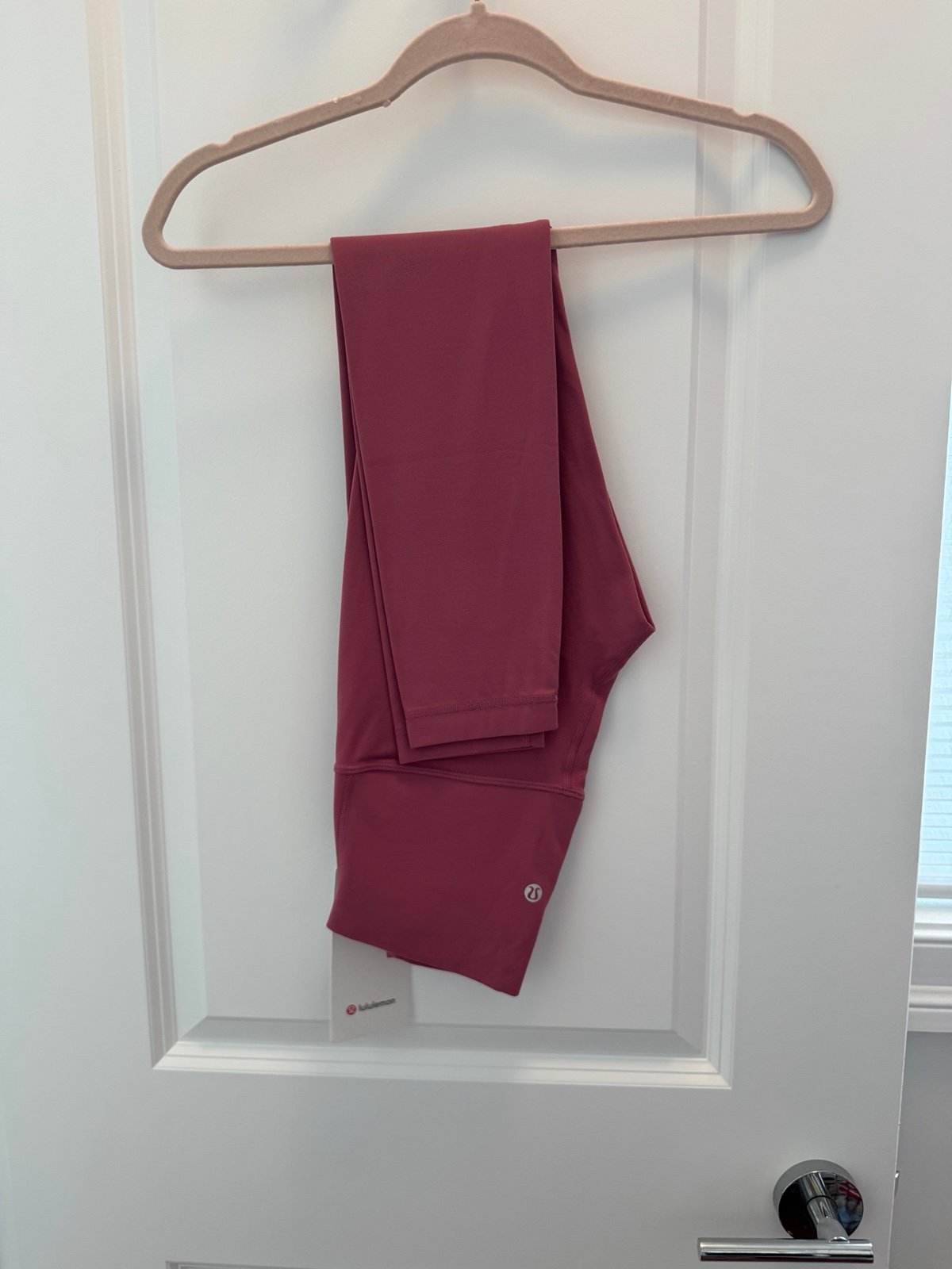 Dark pink lululemon align legging l