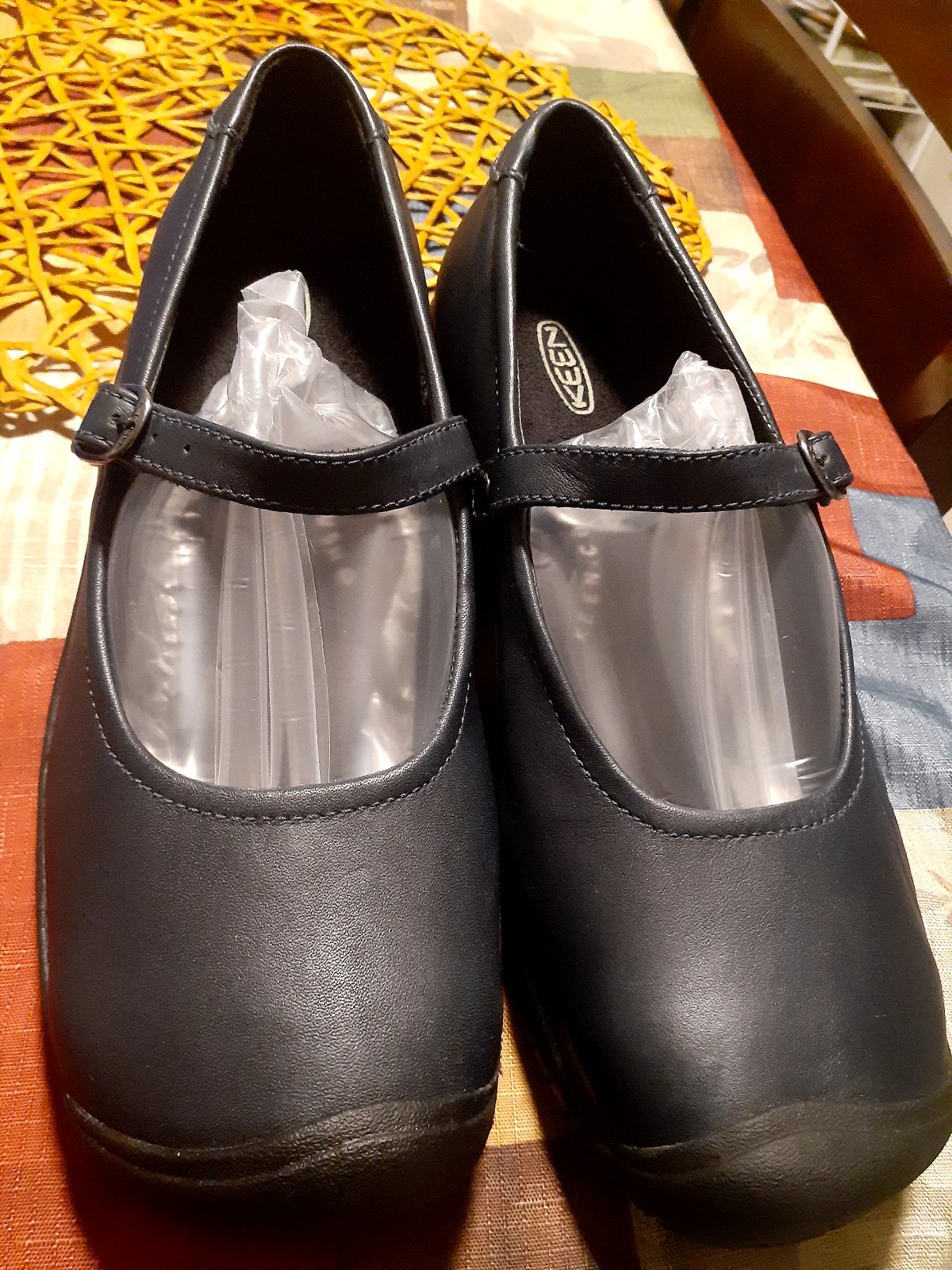 KEEN mary jane shoes womens sz 11