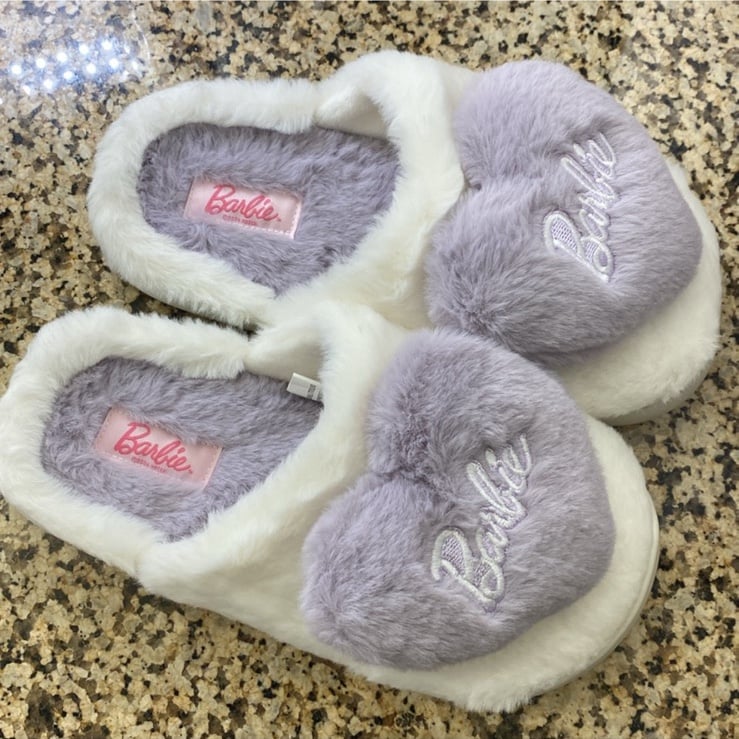 Barbie Slippers (size: M(6.5-7.5))