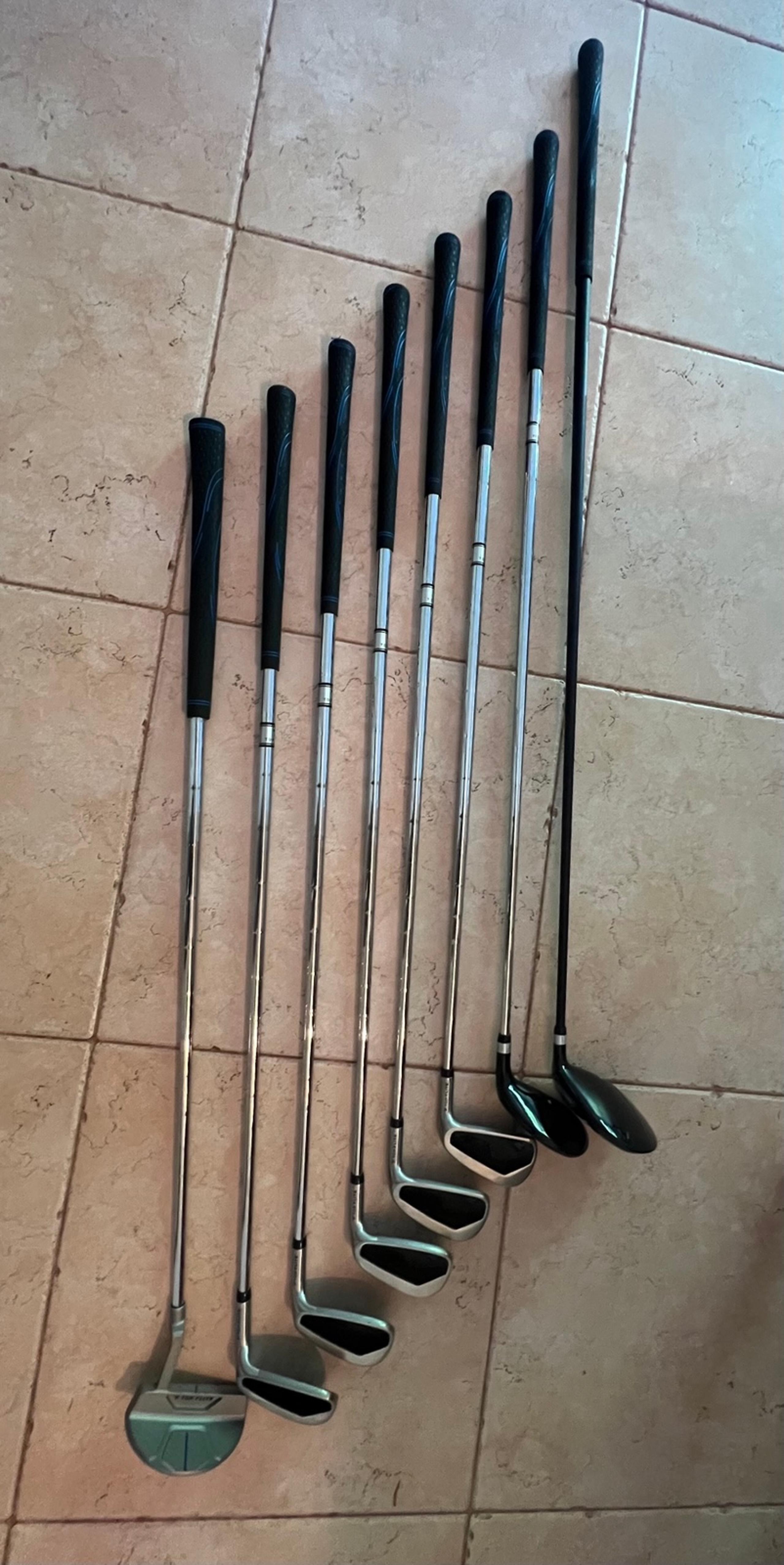 Men’s Top Flite Golf Clubs