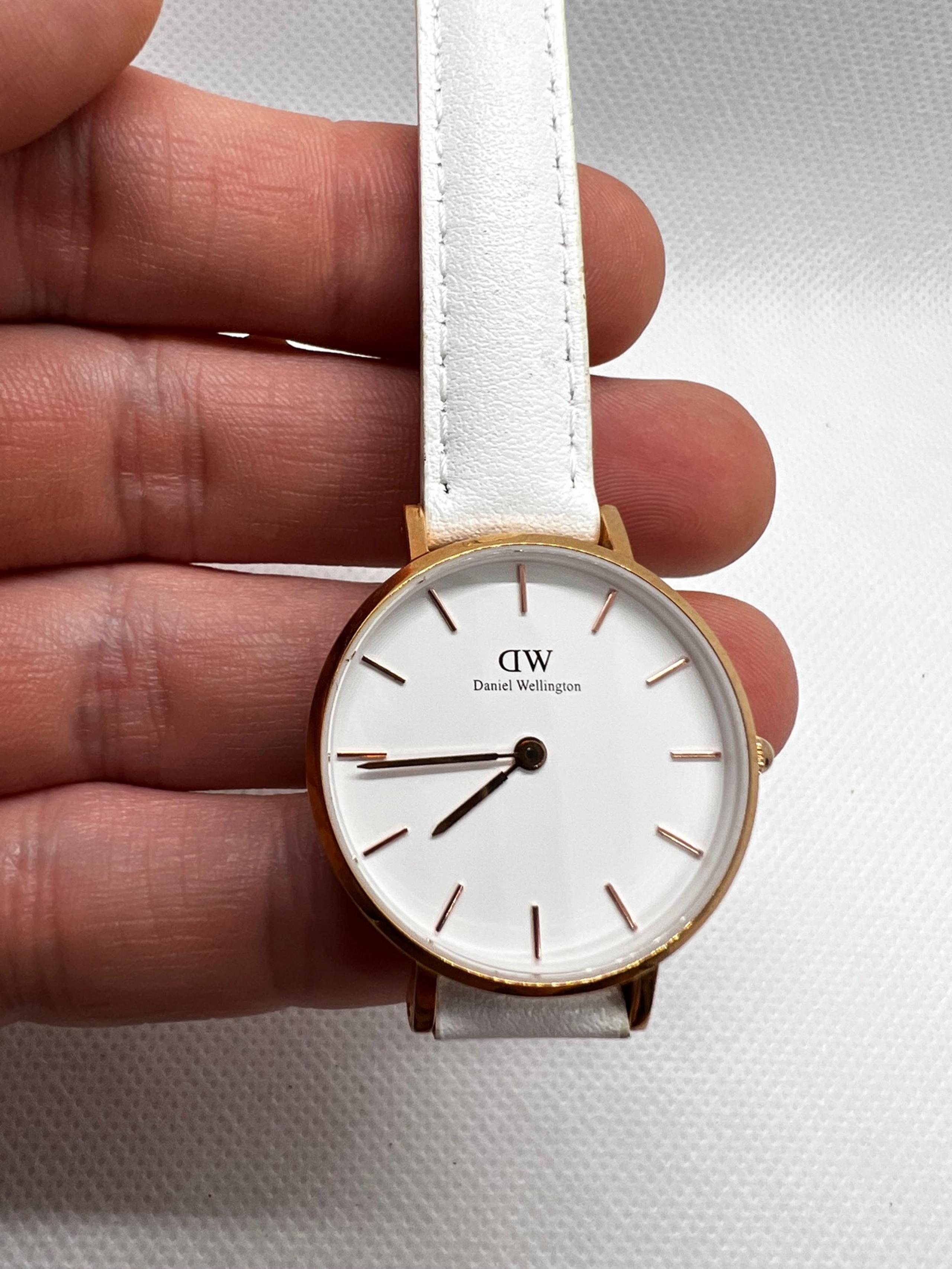 Brand new Petite Women’s Watch - Daniel Wellington