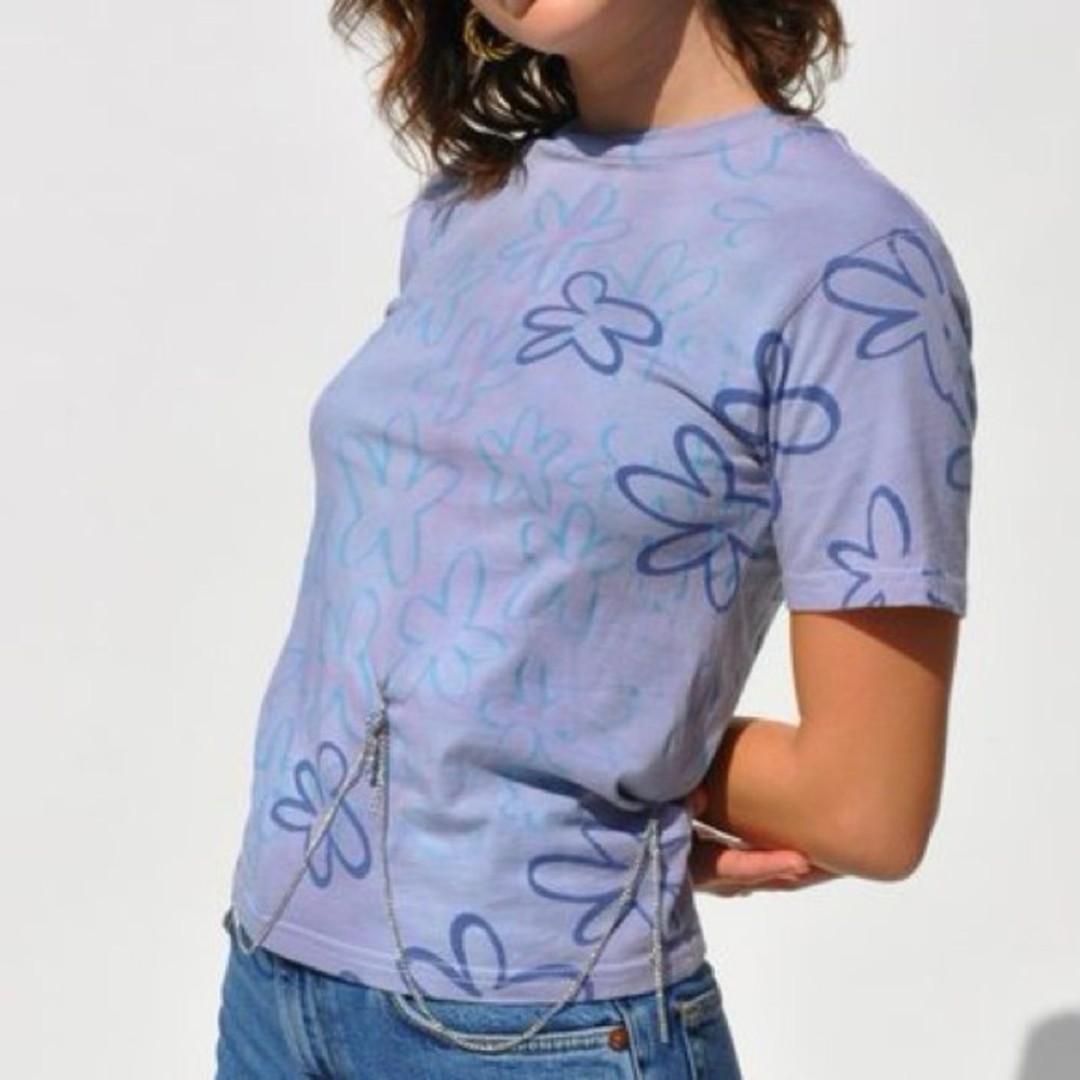 Collina Strada Bellychain Tee- Navy Floral. Size S