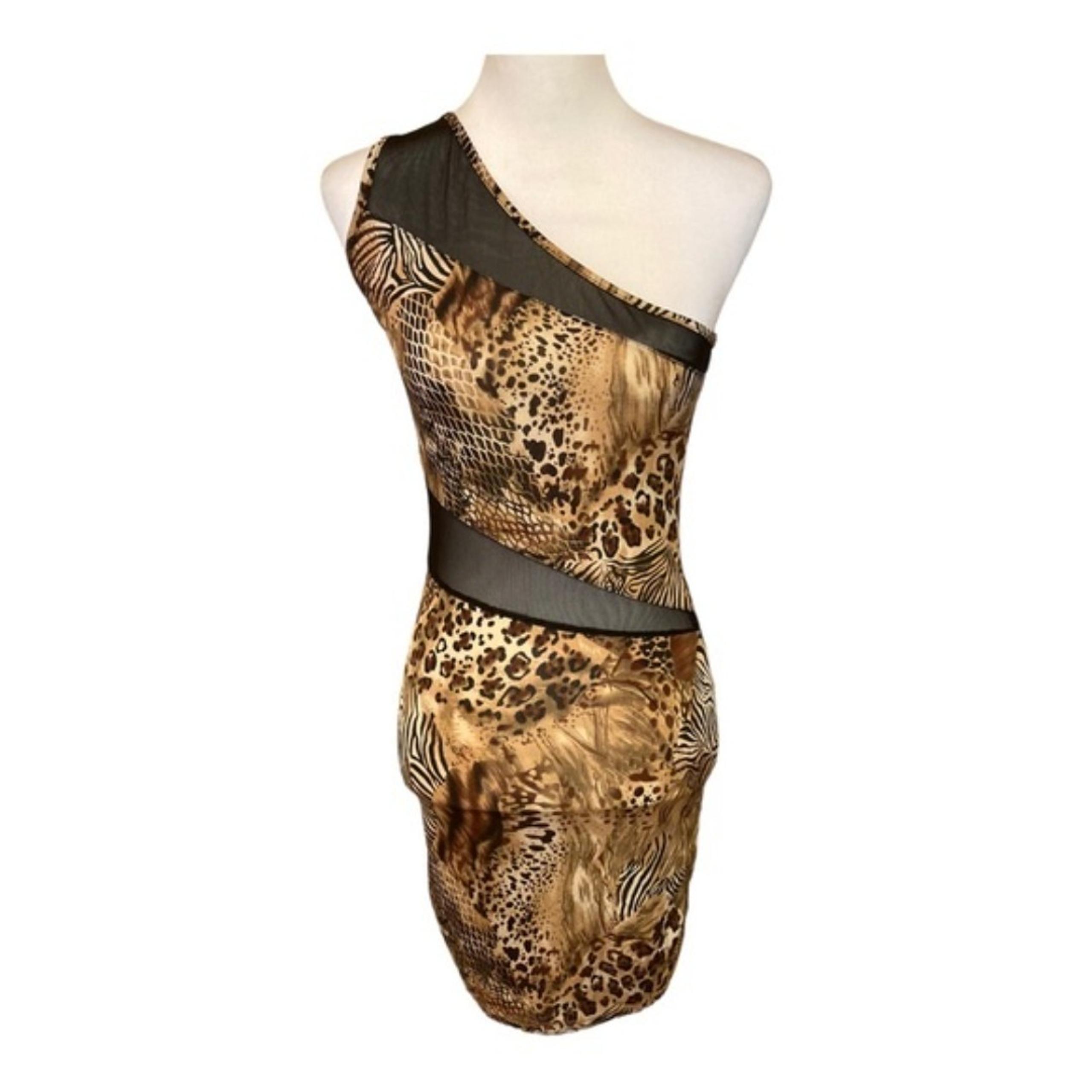 Arden B. animal print sleeveless bodycon uni-shoulder dress. Tarzan’s sexy Jane.
