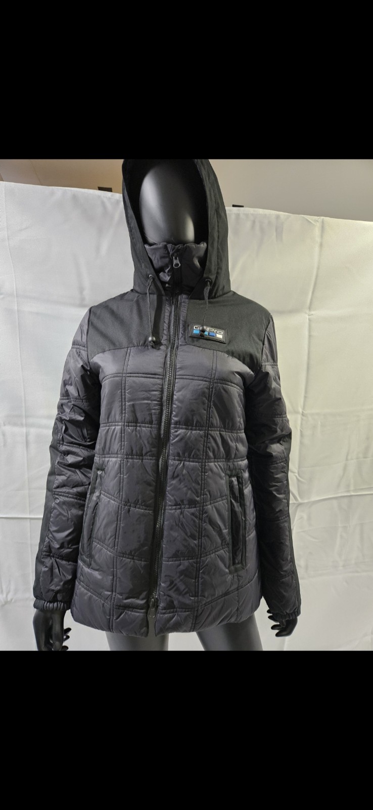 Women's GoPro Medium Block Puffer Quilted Snowboard Jacket