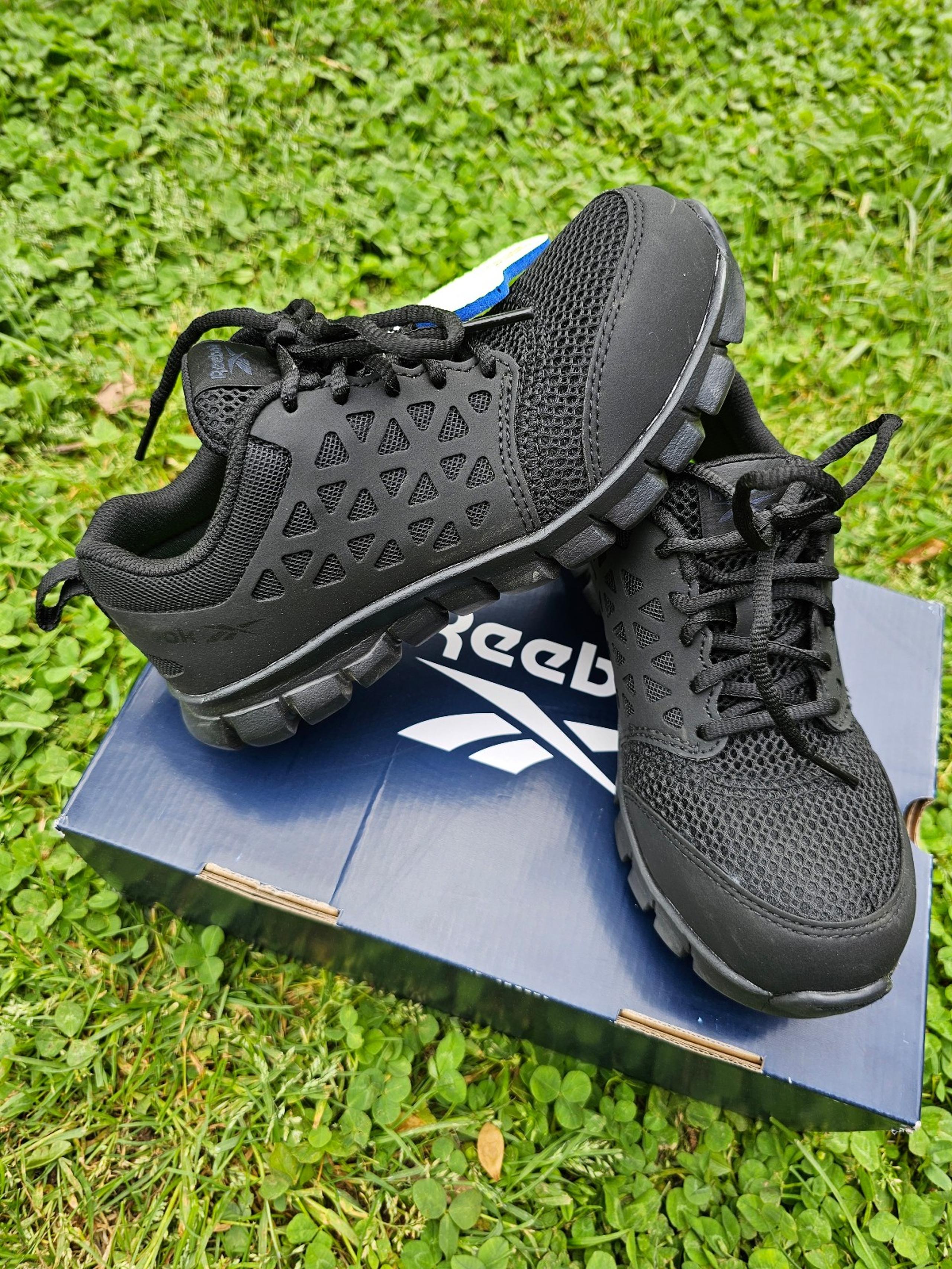 Reebok Women's Sublite Safety Cushion Work Safety Shoe RB039 Black Size 5M