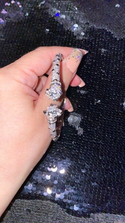 Beautiful Genevive Rhodium Plated Panther Fauna Bracelet in Round Black Inlaid