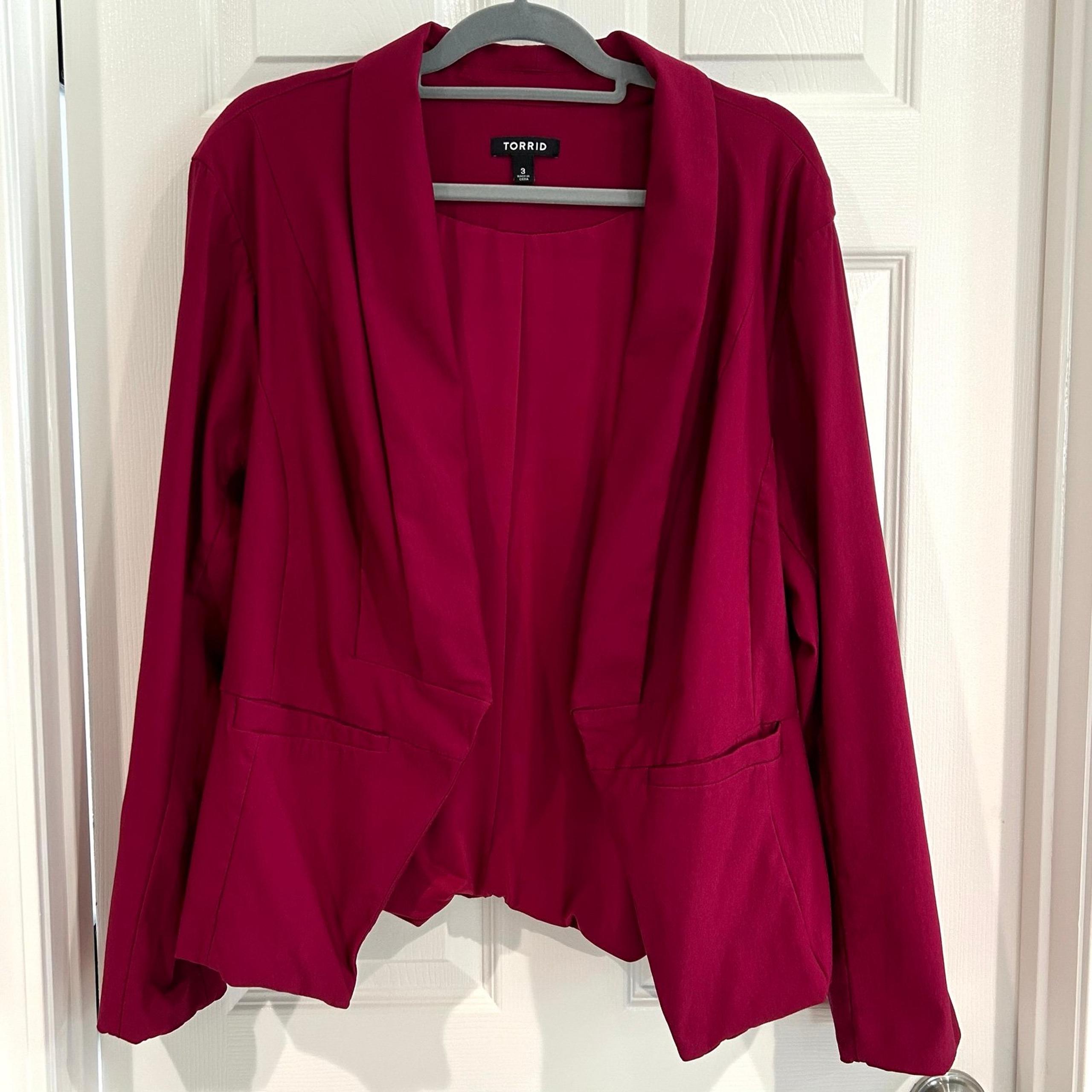 Torrid Women's Size 3 Blazer Jacket Pink Fuchsia Long Sleeve Open Front Stretch