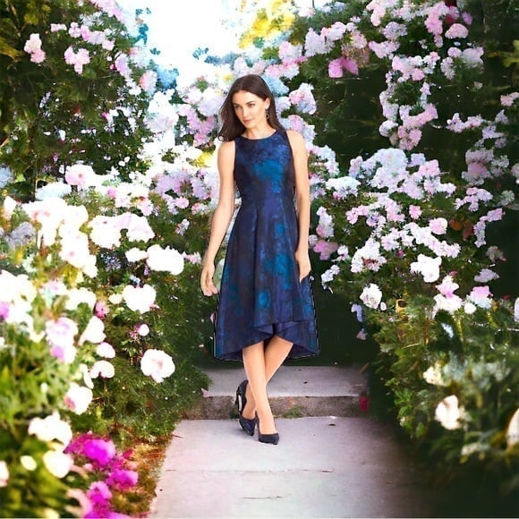 Women's Dress White House Black Market Blue Floral Jacquard High-Low Midi Dres