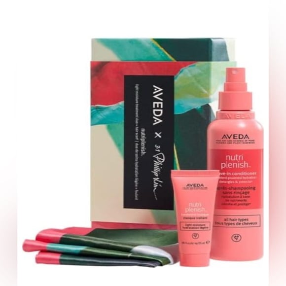 New Aveda NuTriplenish Light Moisture Treatment With Phillip Lim Gift Box