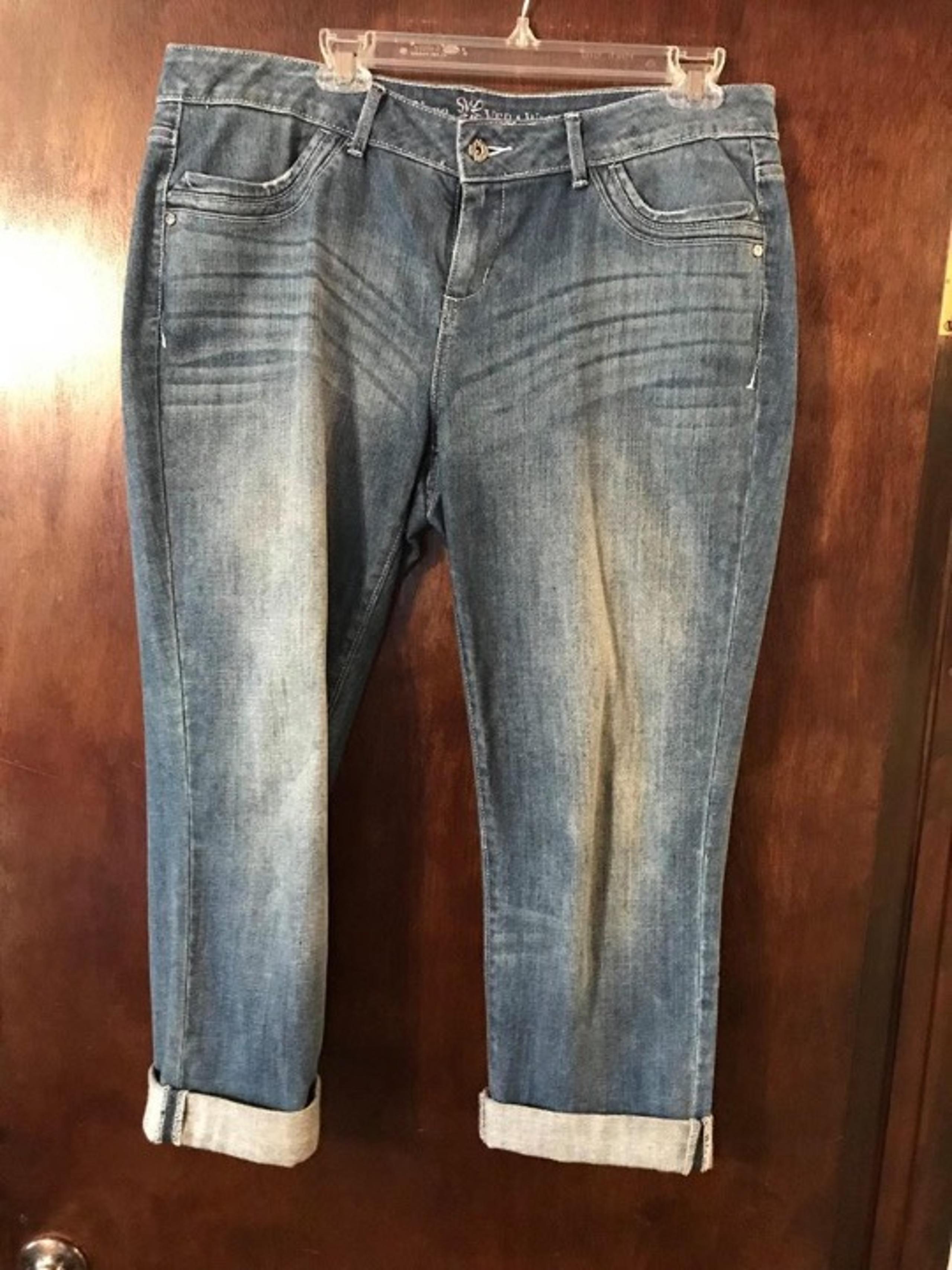 Denim Capris By Simply Vera - Simply Vera Vera Wang