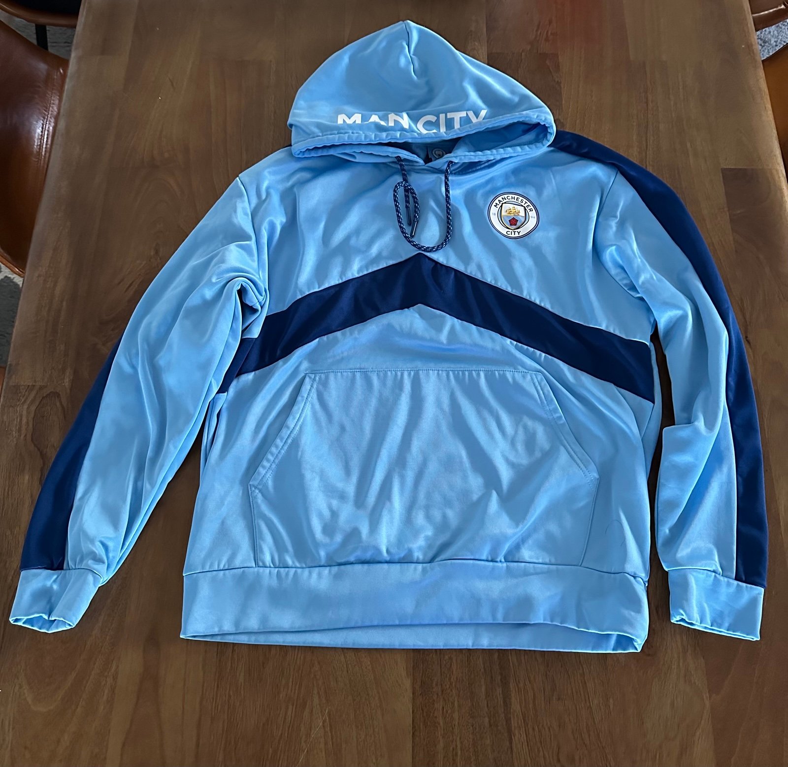 Manchester City Soccer Official Merchandise Hoodie Pullover Sweatshirt Medium