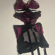 Lingerie set 3 pz black fushia size M segrego lacrado