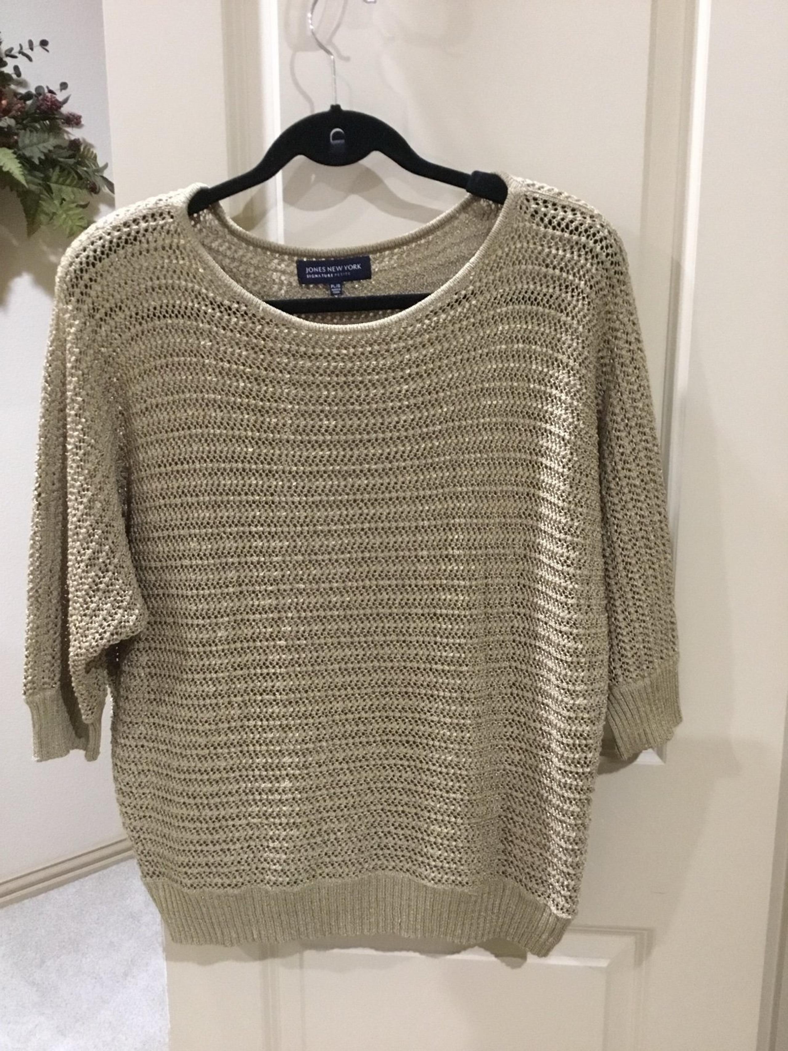 Jones New York Women’s Shimmery Mesh Top - Size PL