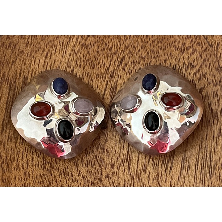 Signed Fer's Mexican Modernist Hammered Sterling Stone Cabochons Clip Earrings