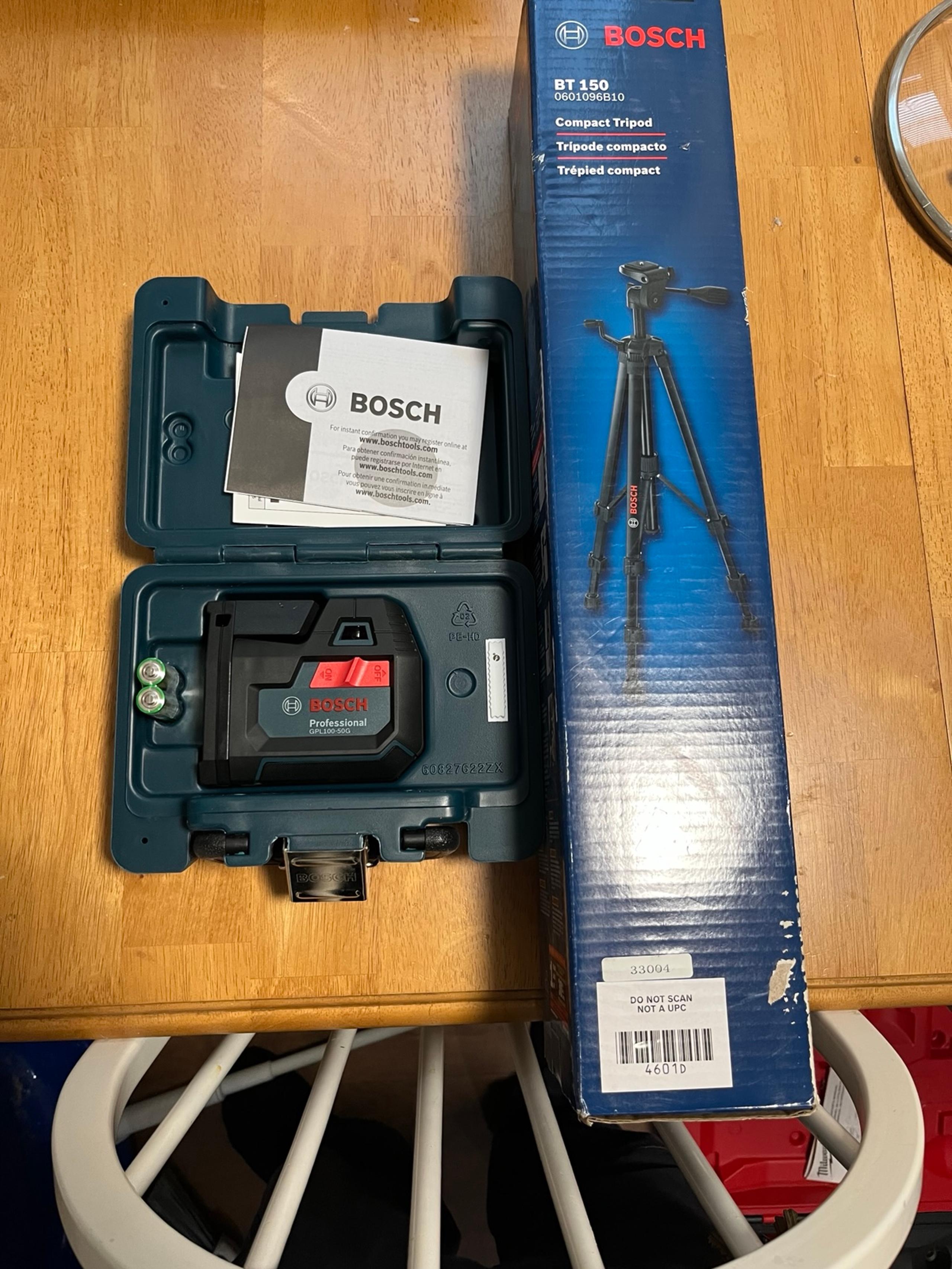 GPL-100-50g Laser Level w/ Tripod - Bosch