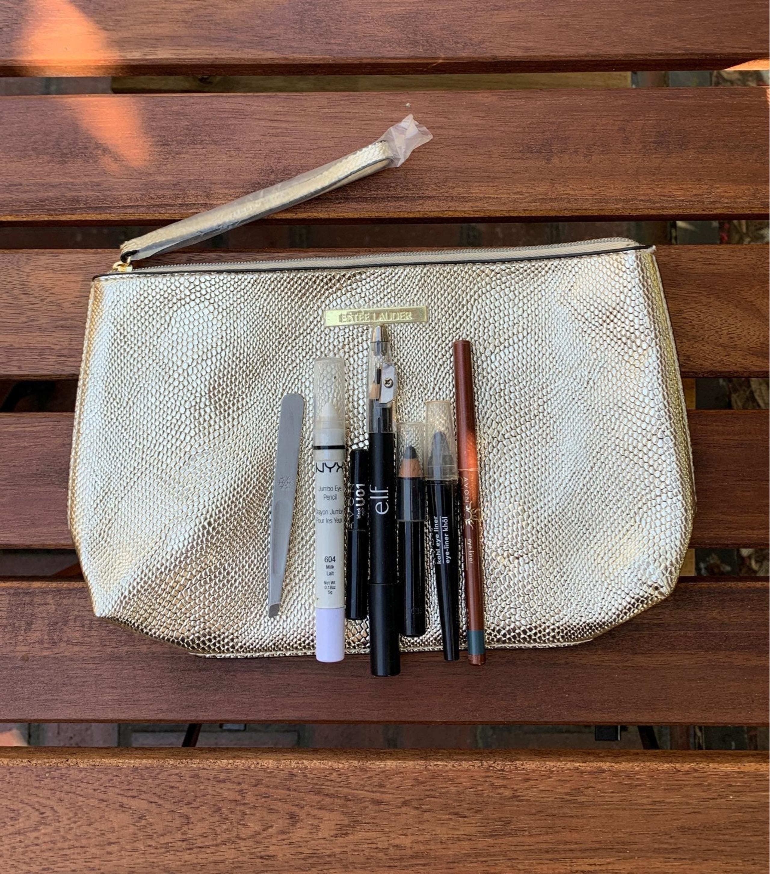 Smoky Eye Makeup Bundle ( 7 pieces)