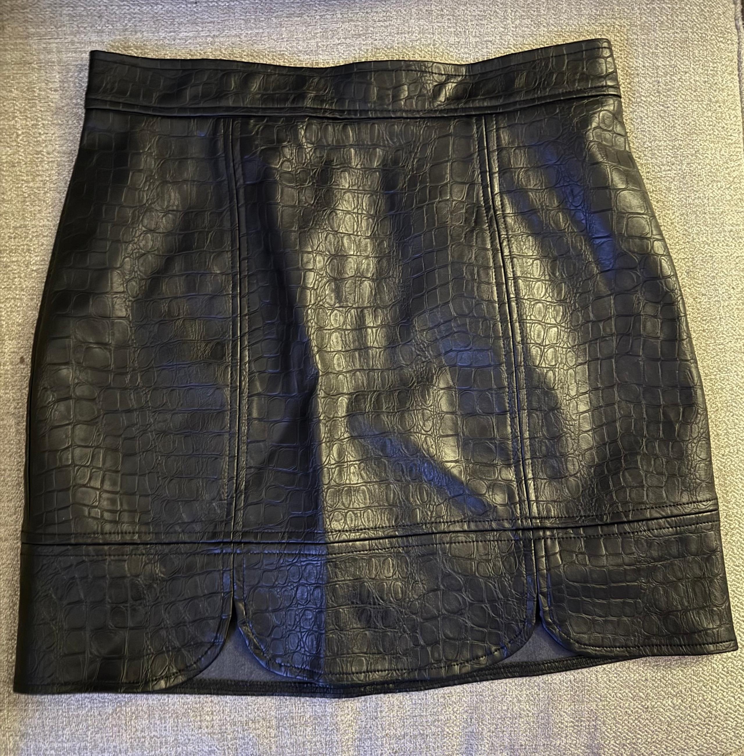 Amazing black skirt