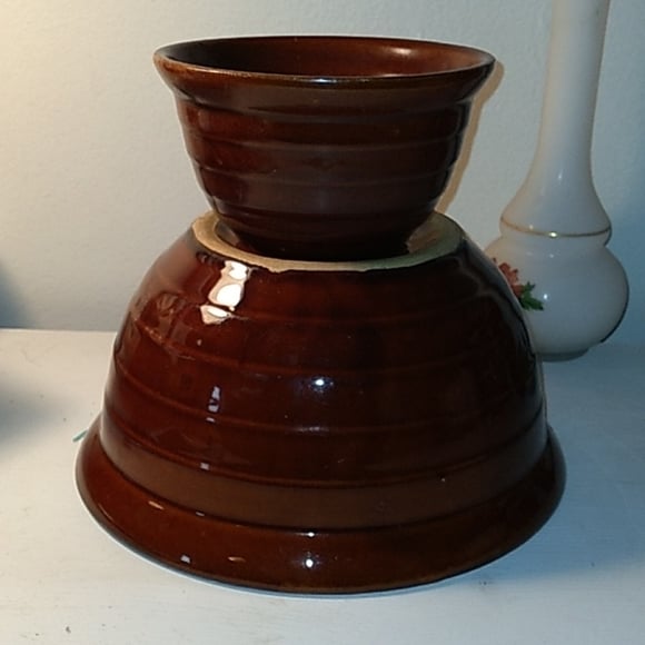 Vintage Mar-Crest brown pottery bowl set