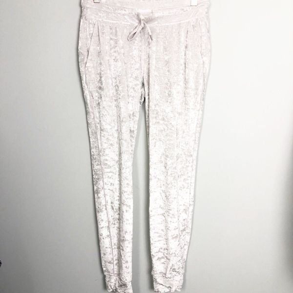 LULULEMON | Ready To Crush Chrome Velvet Joggers Drawstring Waist Women’s Size 6