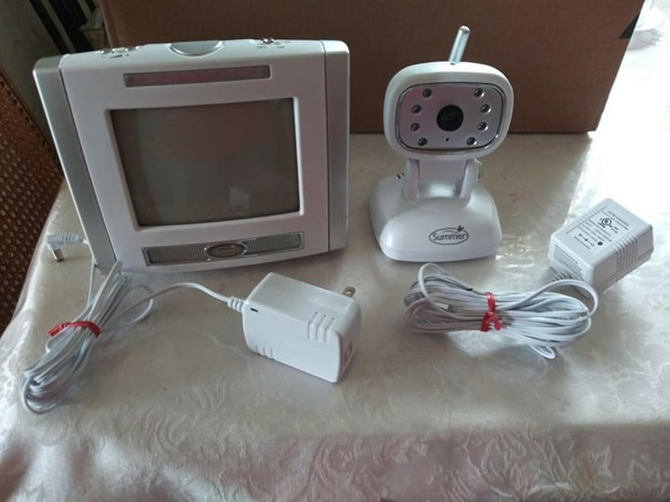 Summer Model 222 Infant & Baby Monitor System w/ Camera and internal microphone