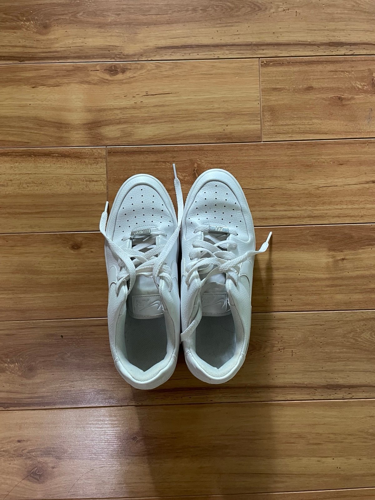 *FREE SHIPPING* Nike air force 1 sage low size 9 women’s