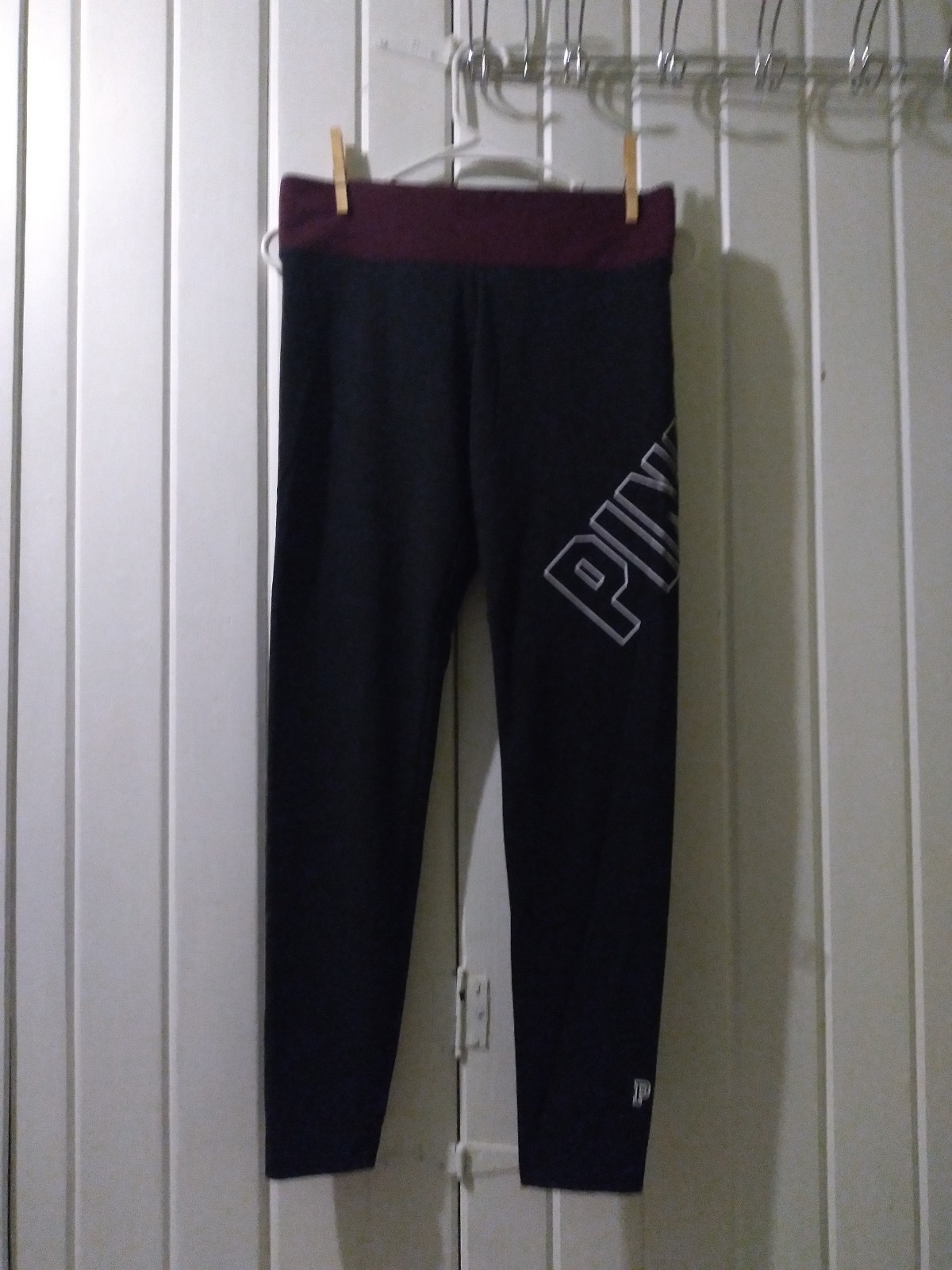 VS PINK yoga leggings-medium excellent