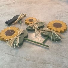 Wooden Sunflower Stake Set