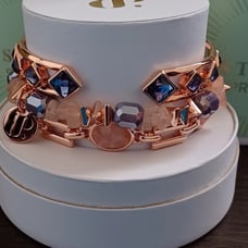 Bomb Party spring stack