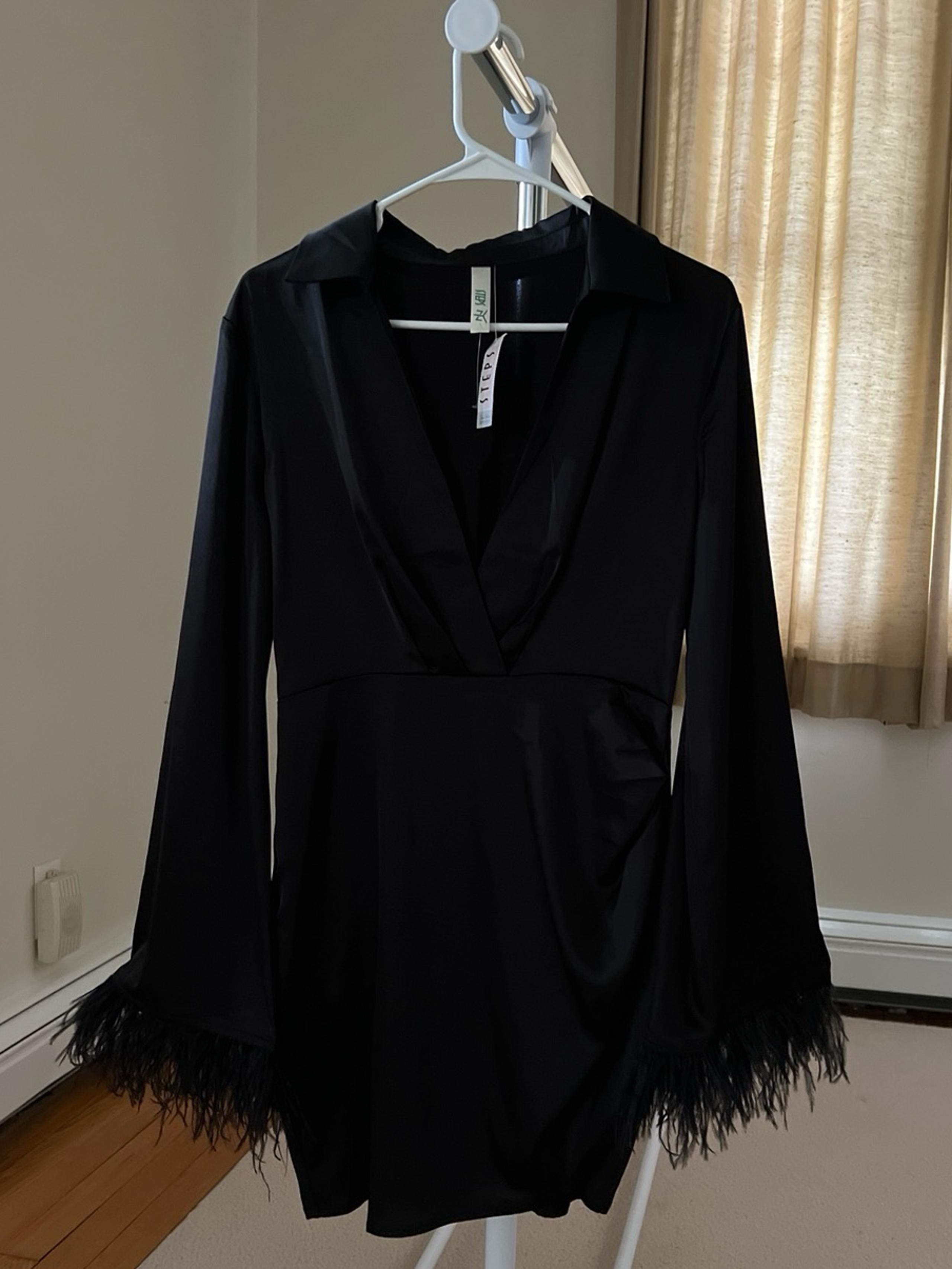 Dress by Steps black