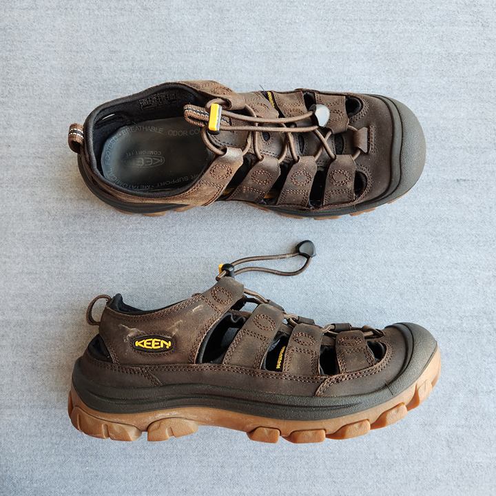 Keen Glisan Leather Waterproof Sport Sandal Close Toe Bungee Lock Brown Mens 8.5