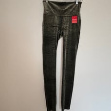 SPANX Size Medium Velvet Leggings Women’s Dark Palm Green NWT 98 Retail