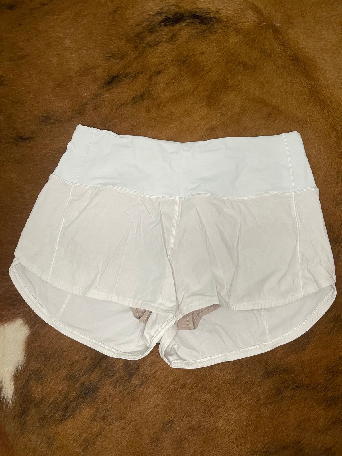 Lululemon Speed Up High-Ride Lined Shorts 2.5”