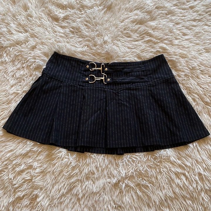 Lip service pleated mini skirt
