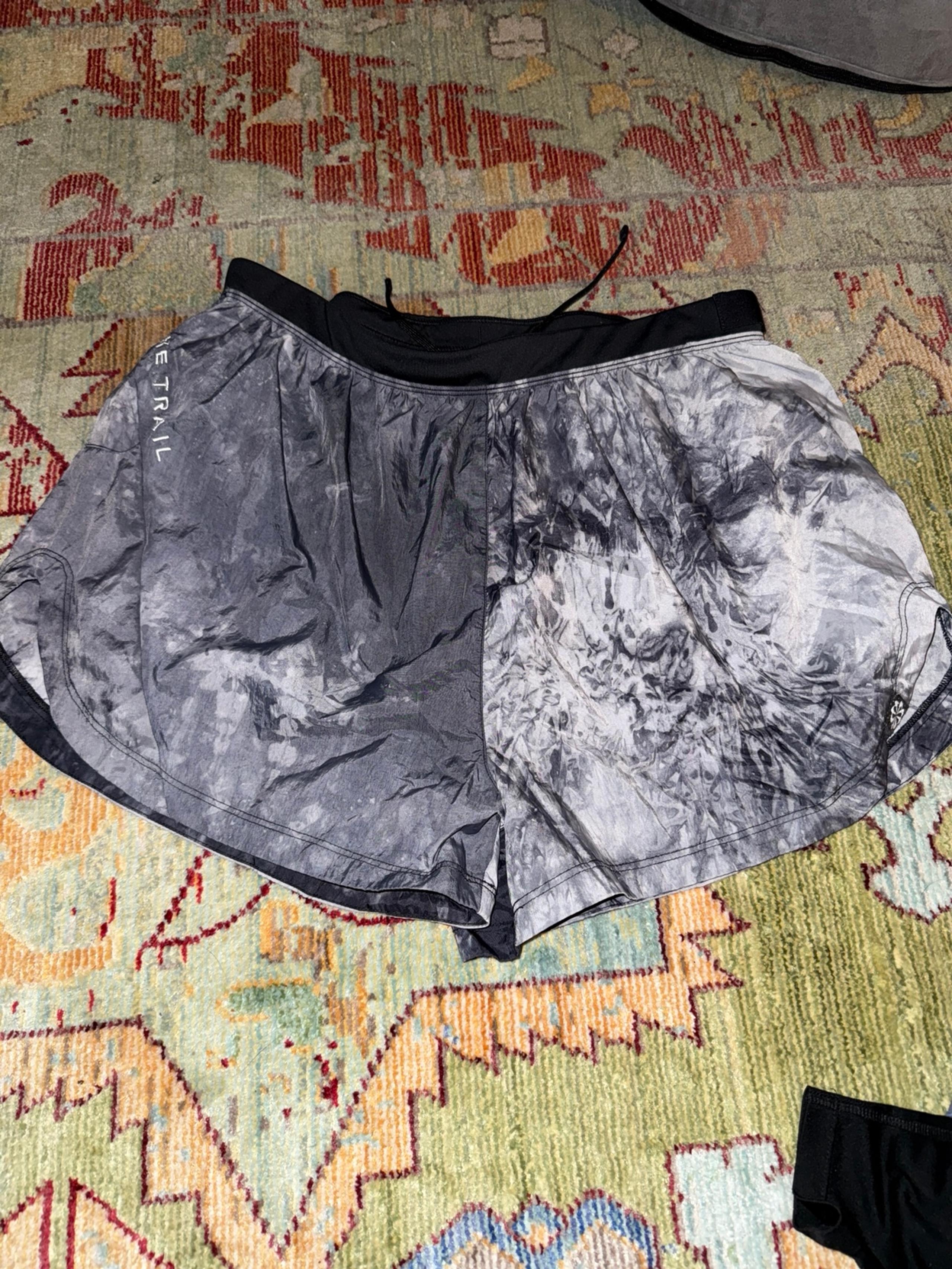 Womens Nike Trail athletic shorts size large