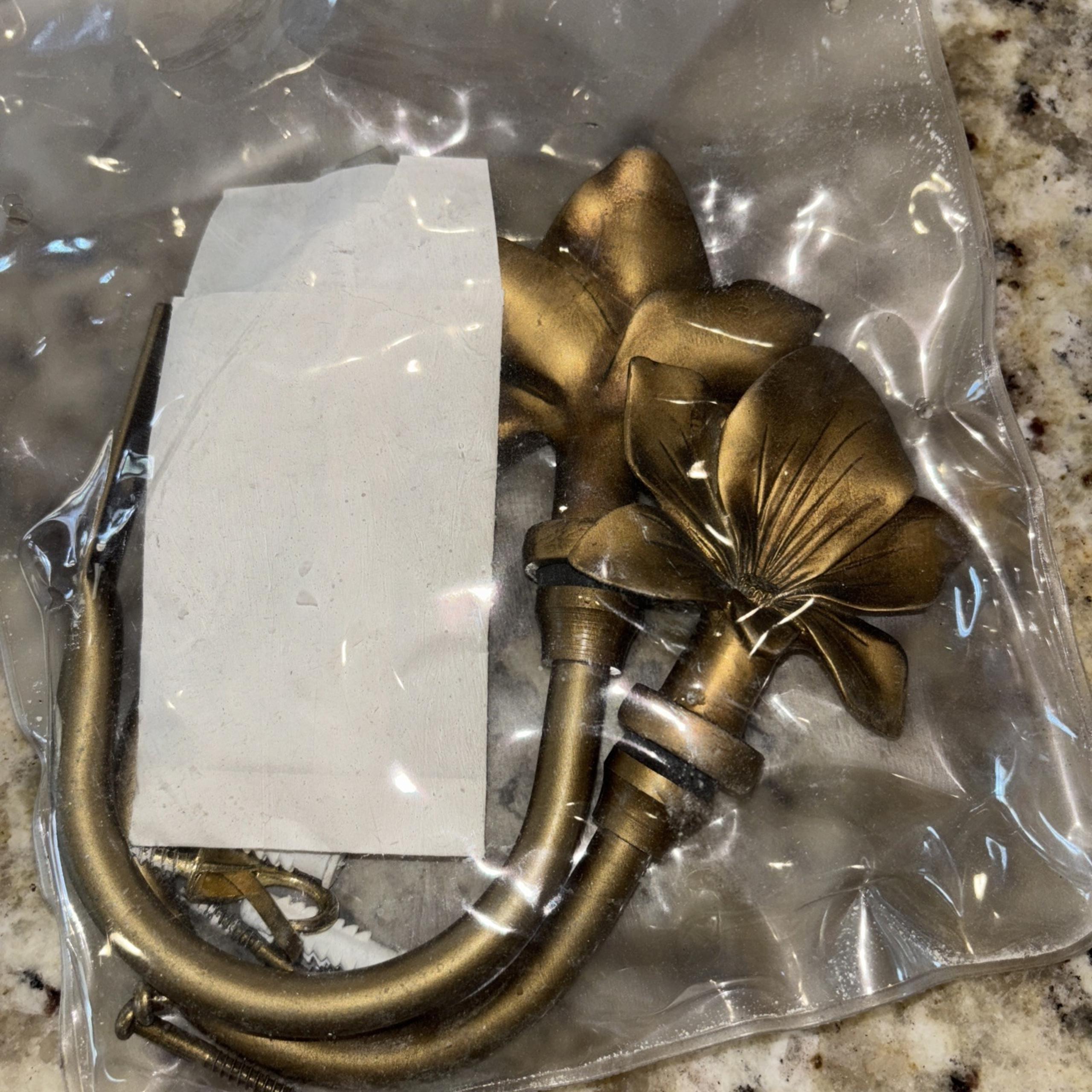 Umbra Drapery Scarf Holder/ Holdback Set Bronze Tie Backs with all the hardware