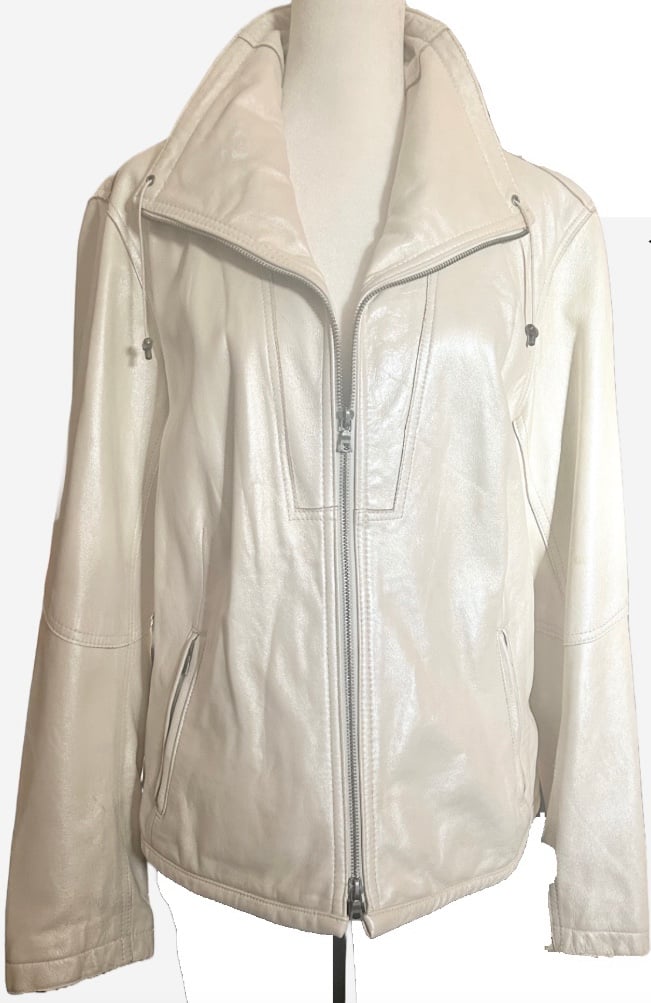 Vintage - Chico’s Off-White Pearlized Leather Motorcycle Biker Jacket - 12