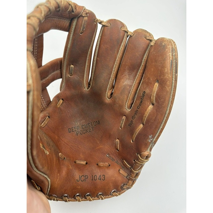 VINTAGE JC Penney's Model JCP1043 RHT 10.5 Youth Prime Baseball Glove Mitt