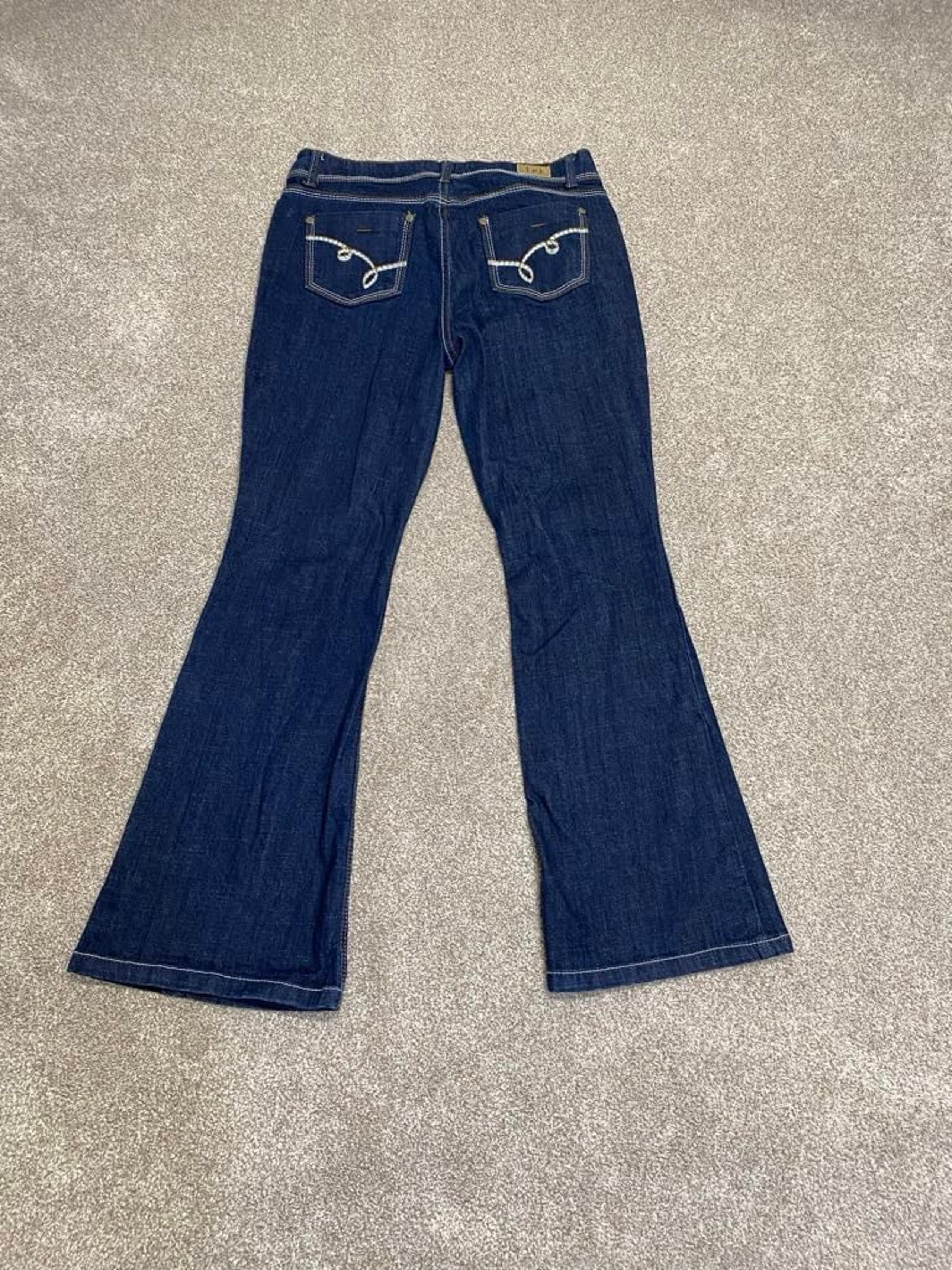 Sophia hiphugger flare jeans womens sz 9 mid rise blue Y2K grunge rodeo - l.e.i.