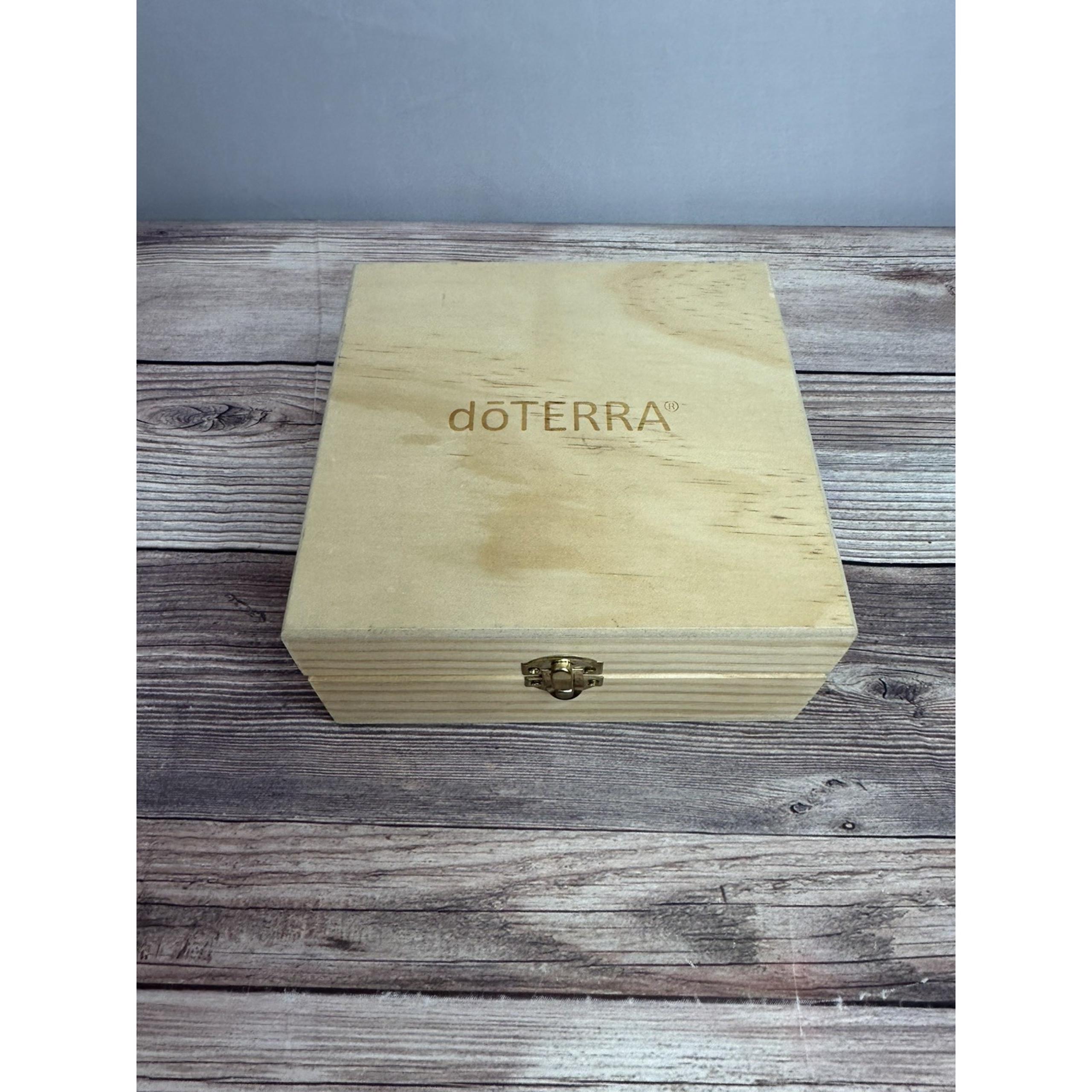 doTerra Wooden Essential Oil Boxes /Storage Case Holds 25/ Travel Size Holds 3