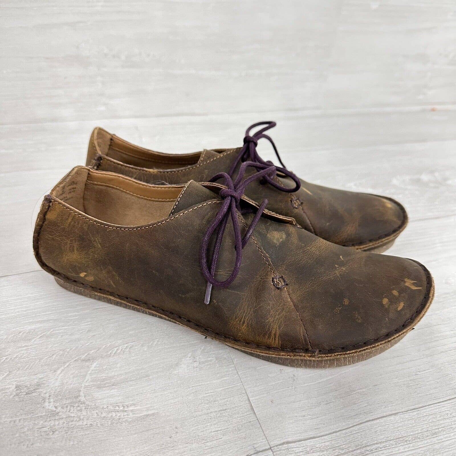 Clarks Lace Up Flats Mercari