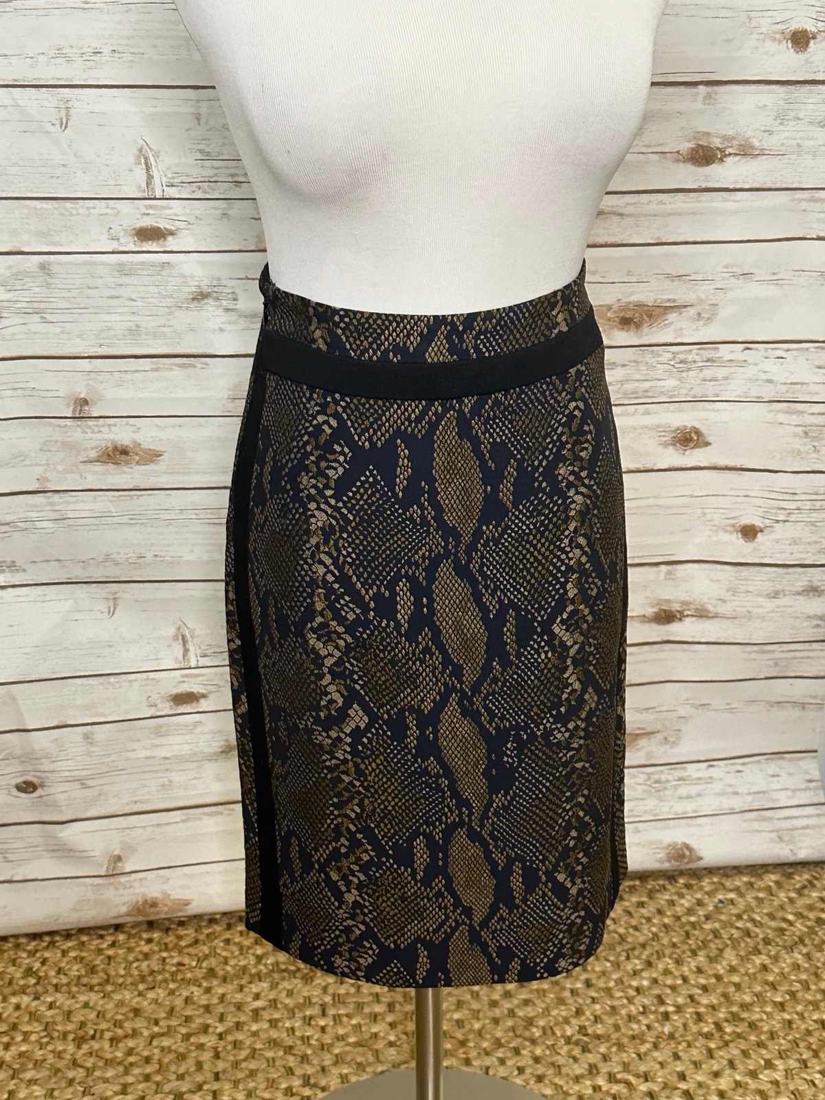 DVF ‘Marta’ pencil skirt Size 4