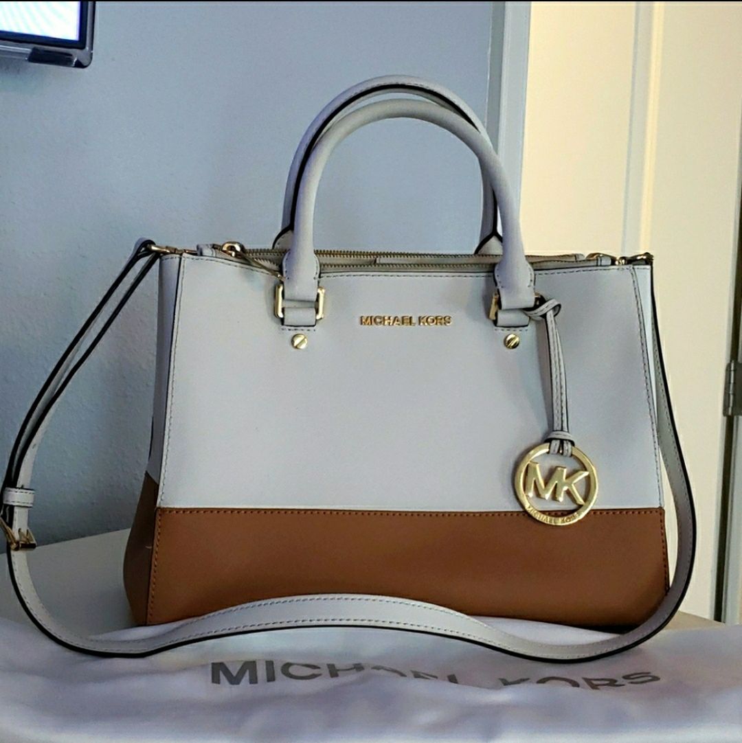 Michael Kors Satchel with wrislet wallet