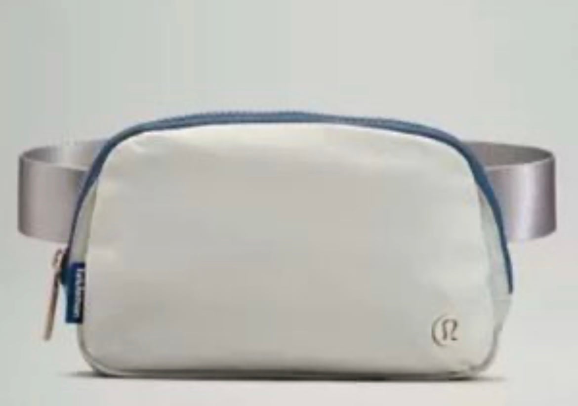 lululemon everywhere belt bag