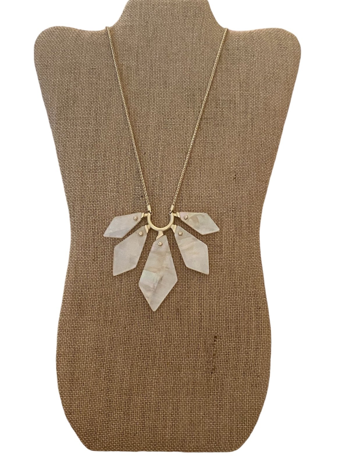 Kendra Scott Mari Gold Long In Ivory Mother-Of-Pearl Plated Brass Pendant Necklace